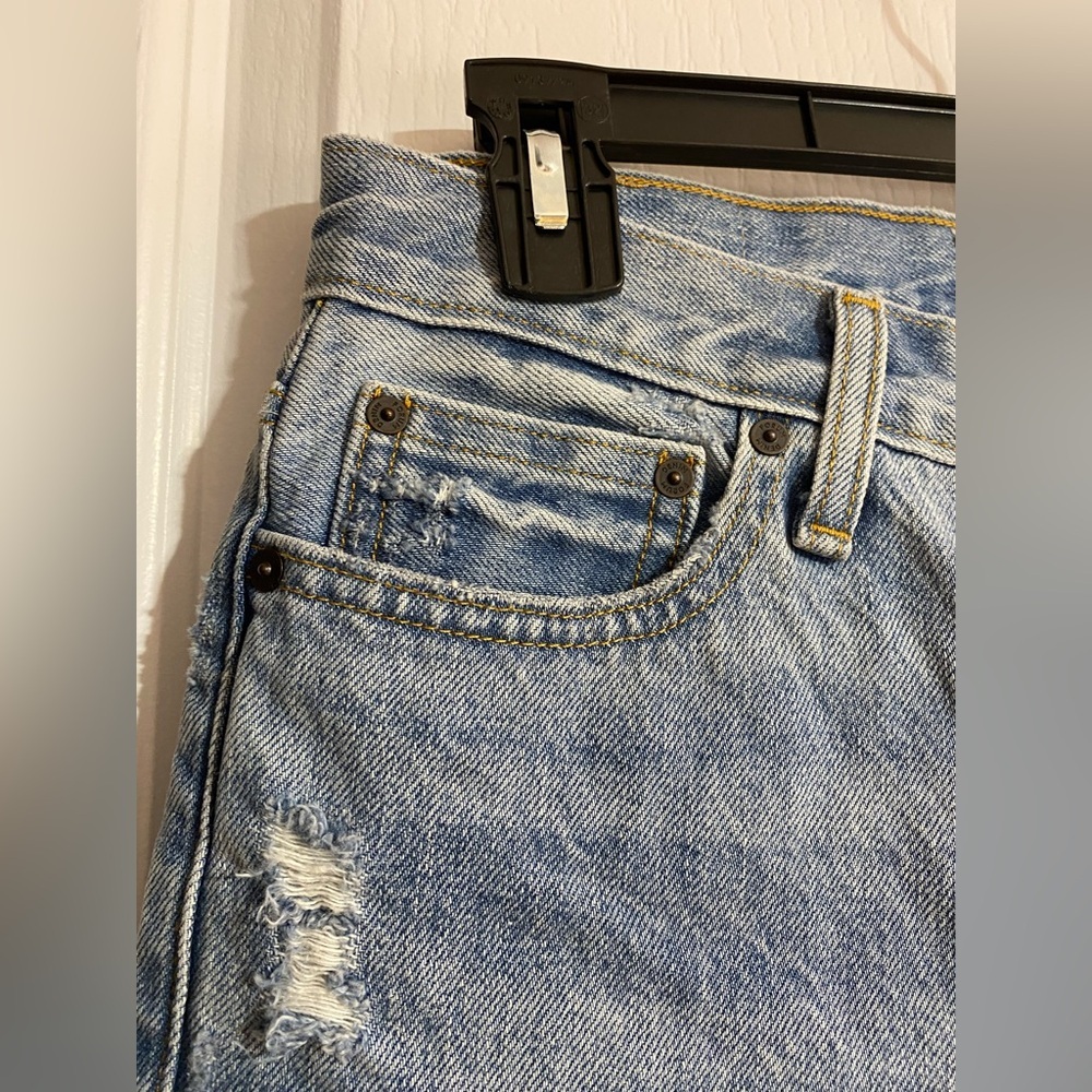Aritzia Denim Forum Ex Boyfriend High Waist Button-fly Distressed Jeans Size 26 - Picture 4 of 11